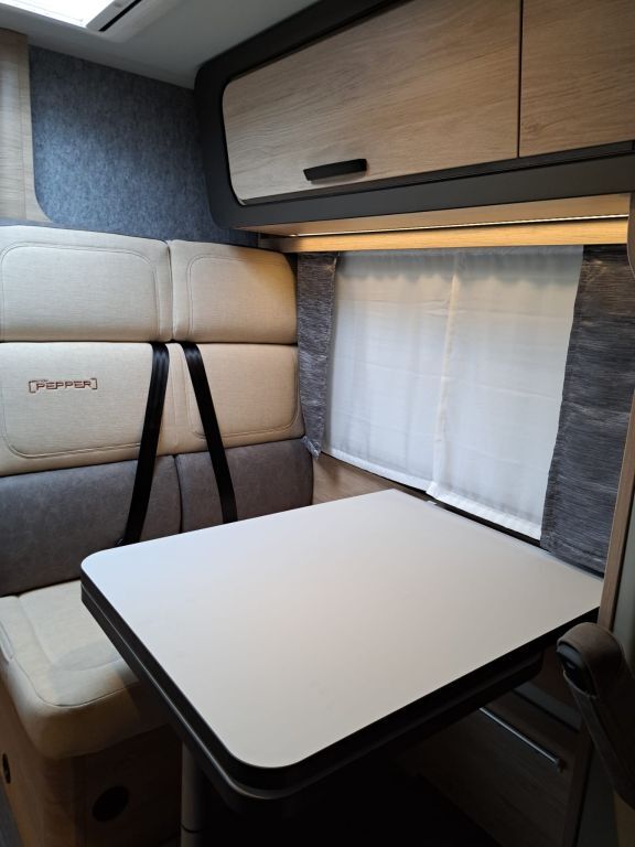WEINSBERG 600 MF Ansicht 11 für Fahrzeugdetailseite