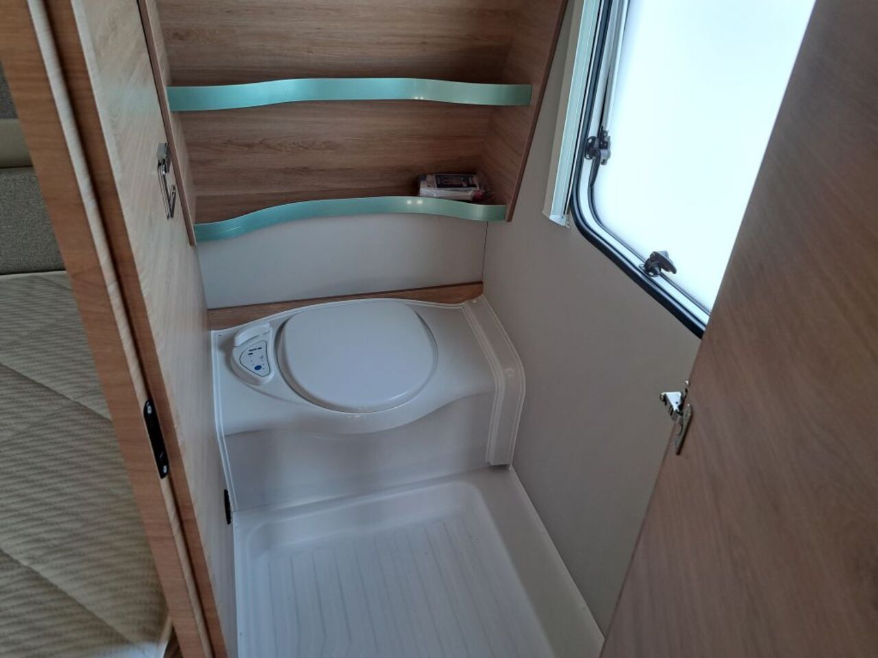 KNAUS 500 FU 60 Years Ansicht 14 für Fahrzeugdetailseite