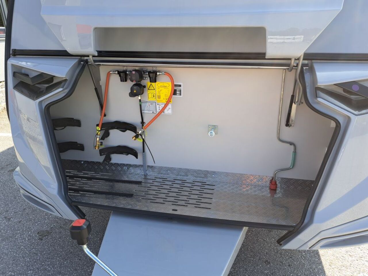 KNAUS 500 FU 60 Years Ansicht 8 für Fahrzeugdetailseite