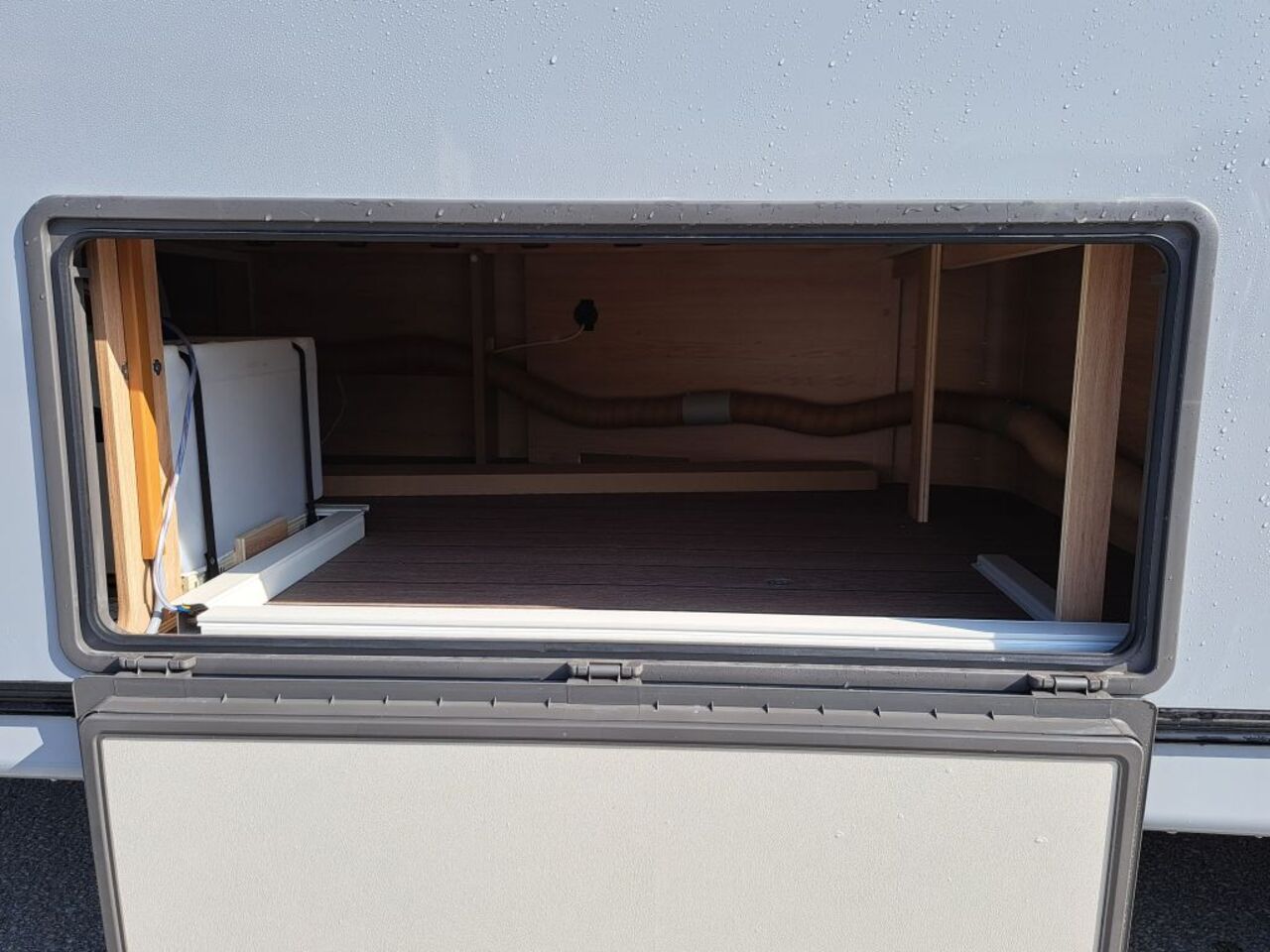 KNAUS 500 FU 60 Years Ansicht 9 für Fahrzeugdetailseite