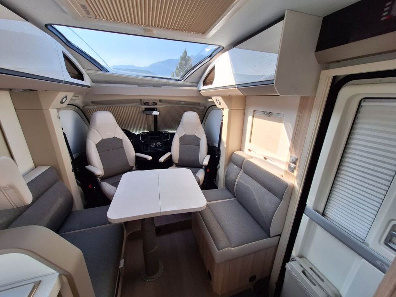 ADRIA DL 60 Years - Jubiläumsmodel - Automatik Ansicht 8 für Fahrzeugdetailseite