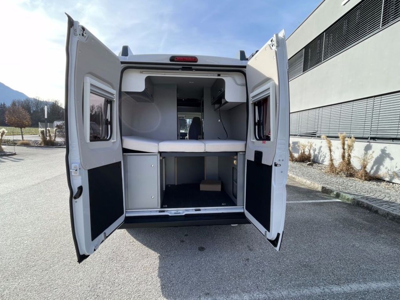 WEINSBERG 600 MQ - mit Aufstelldach Ansicht 10 für Fahrzeugdetailseite