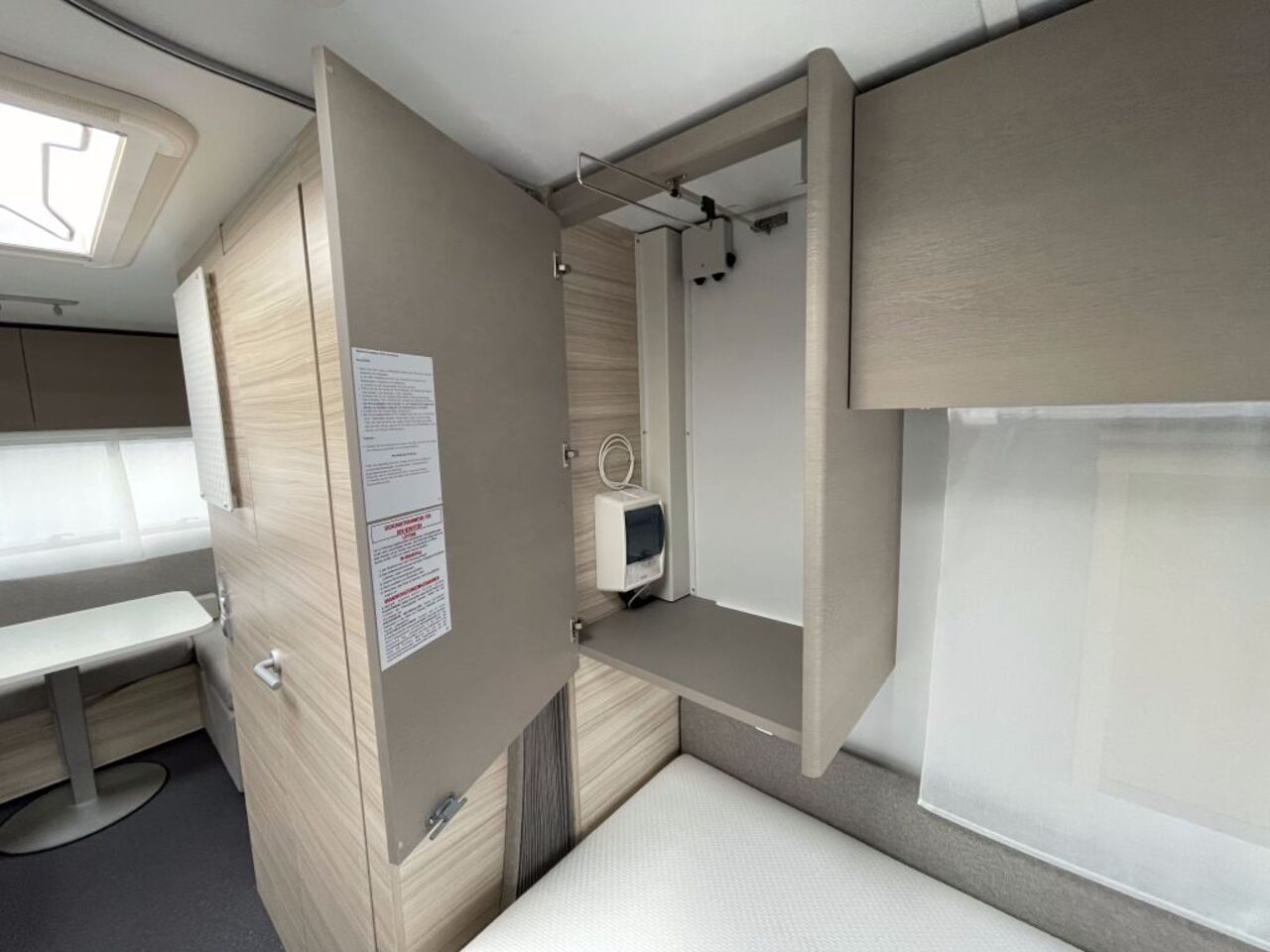 ADRIA 492 LU Ansicht 24 für Fahrzeugdetailseite