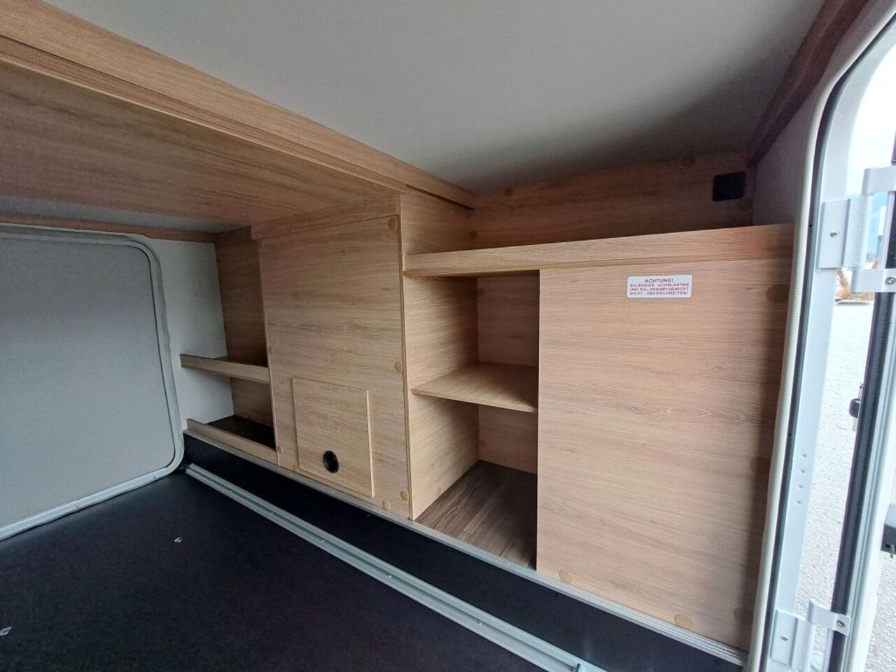 KNAUS 650 MEG Platinum Selection Ansicht 9 für Fahrzeugdetailseite