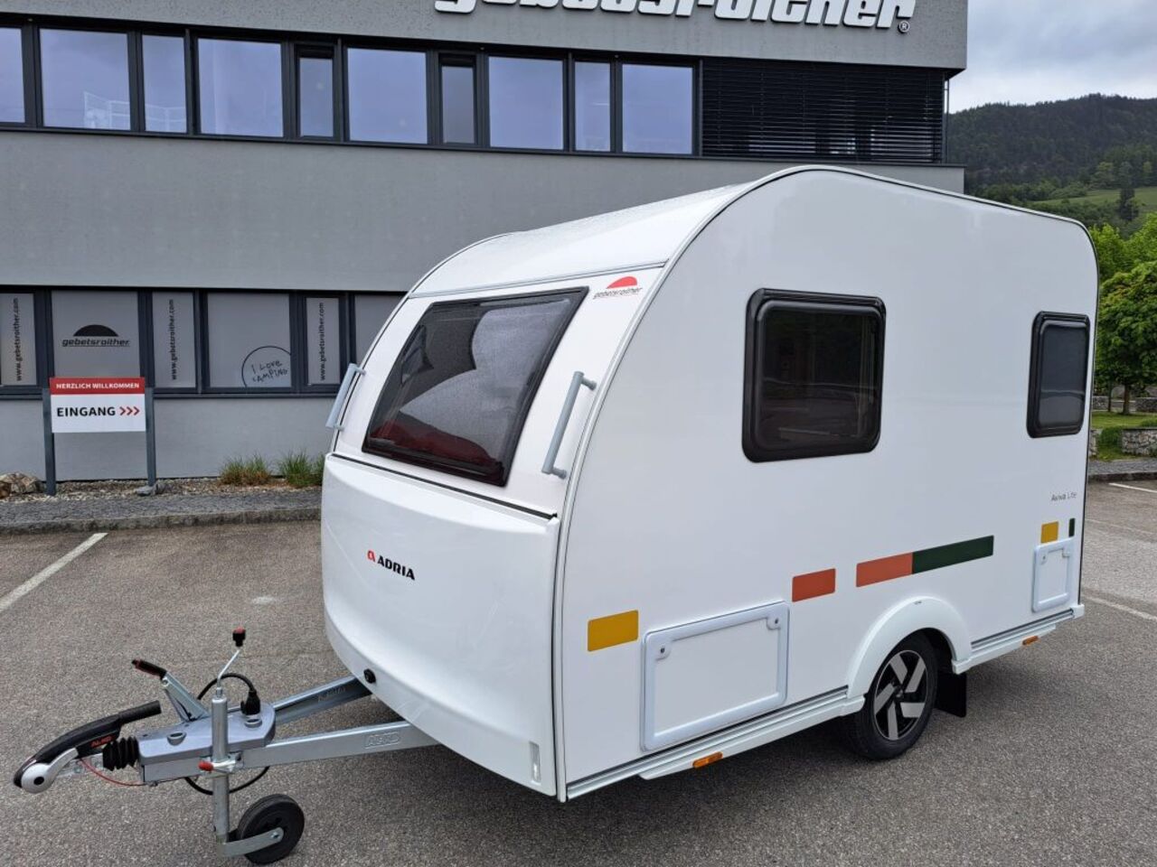 ADRIA Lite 300 LH Ansicht 1 für Fahrzeugdetailseite