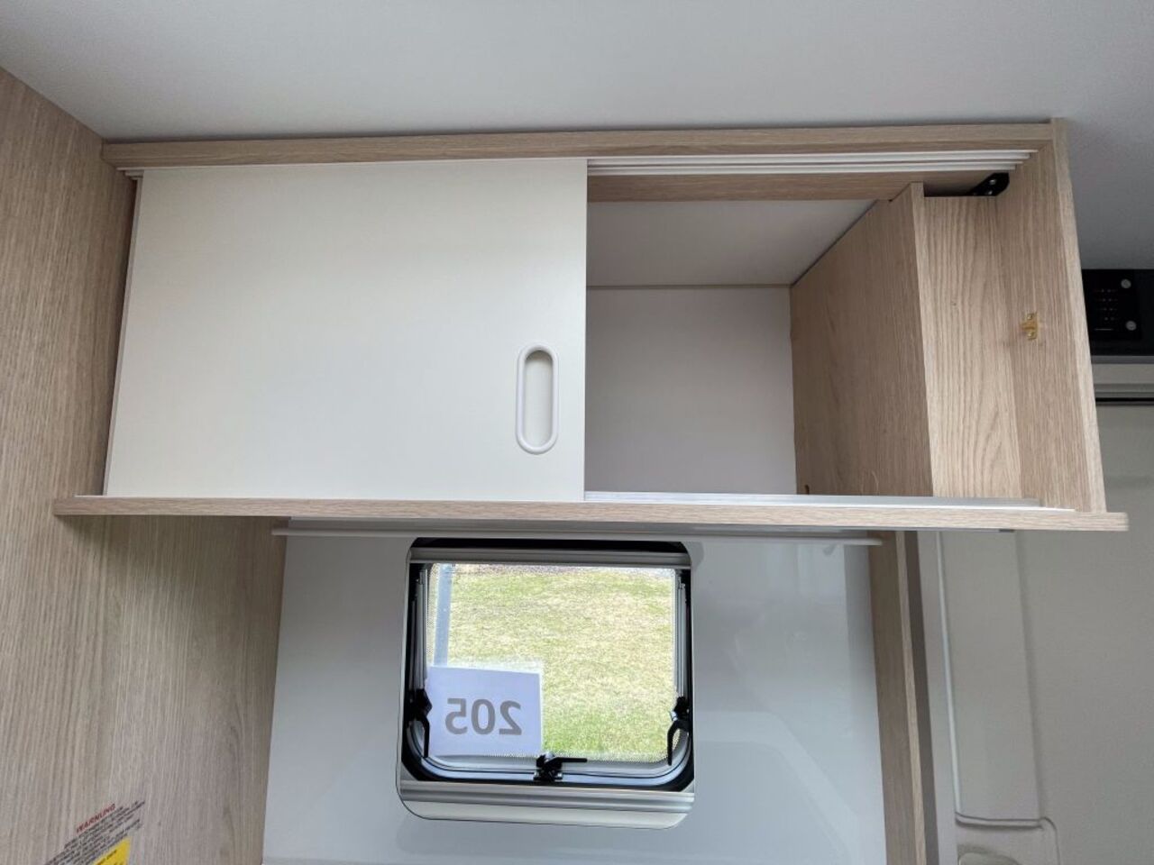 ADRIA 400 PS Ansicht 19 für Fahrzeugdetailseite