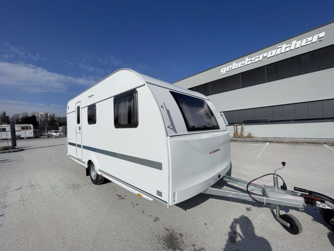 ADRIA 492 LU Ansicht 1 für Fahrzeugdetailseite