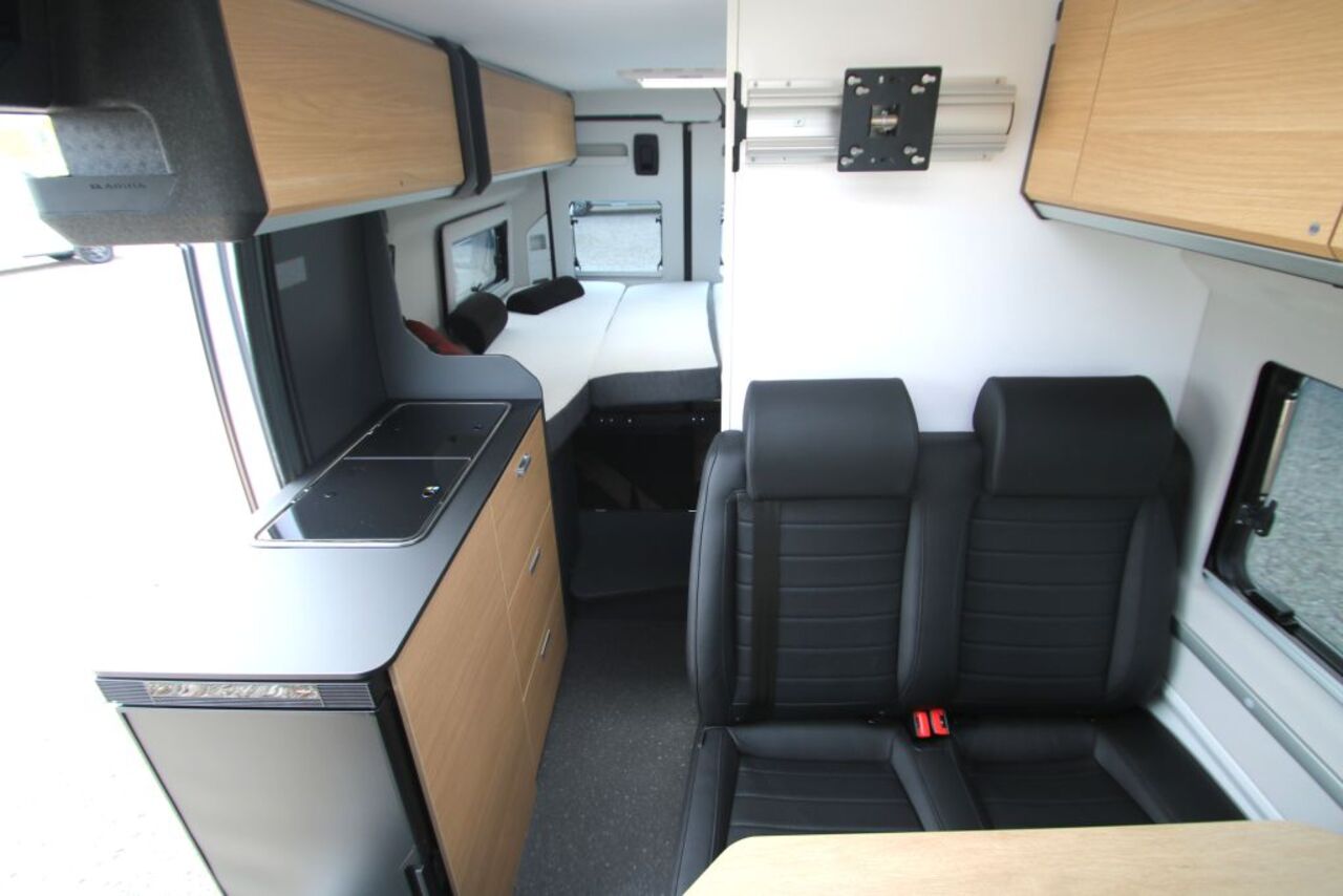 ADRIA 600 SLB - mit Einzelbetten Ansicht 10 für Fahrzeugdetailseite