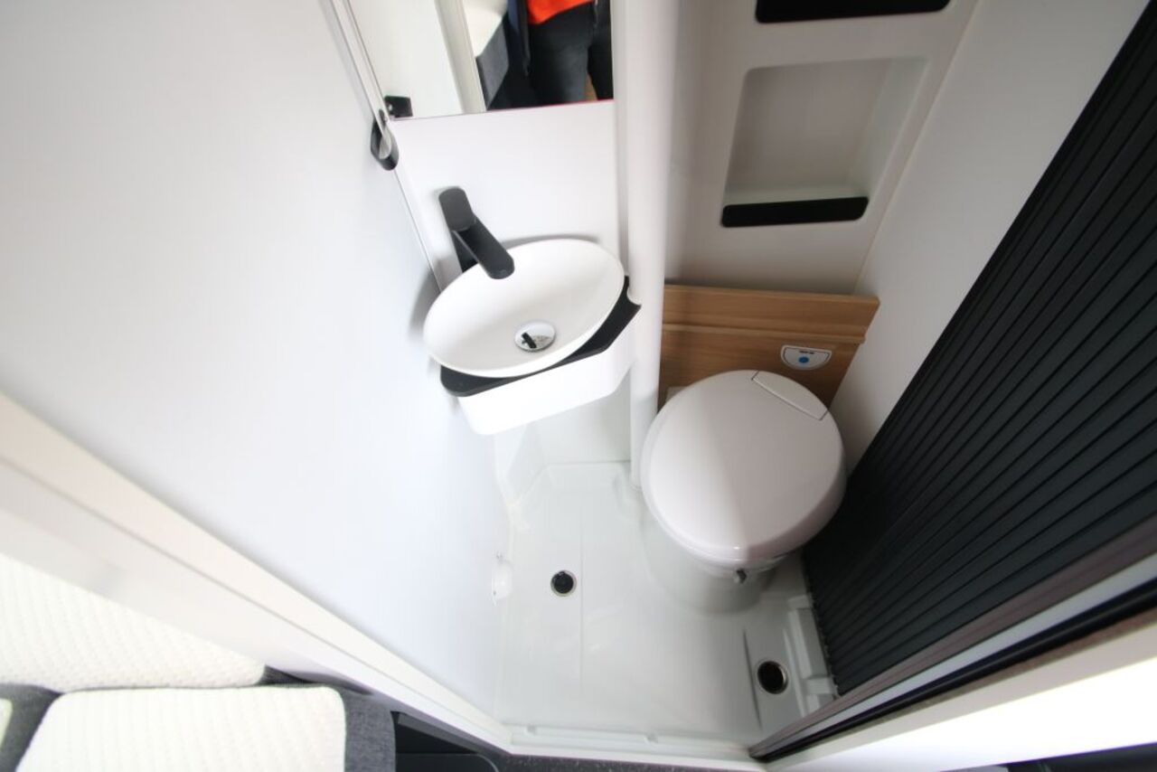 ADRIA 600 SLB - mit Einzelbetten Ansicht 18 für Fahrzeugdetailseite