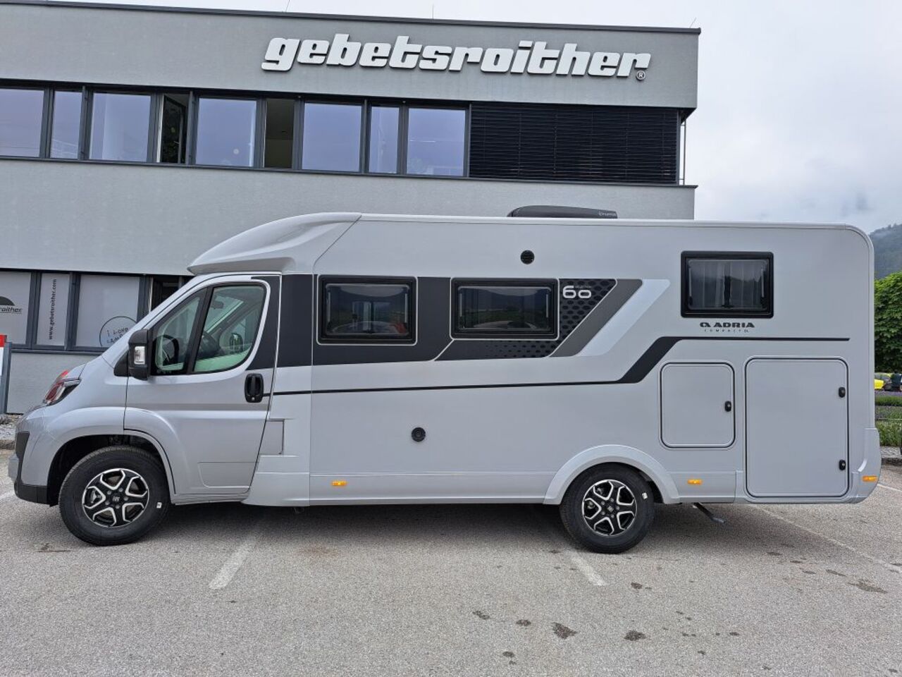 ADRIA DL 60 Years Ansicht 5 für Fahrzeugdetailseite