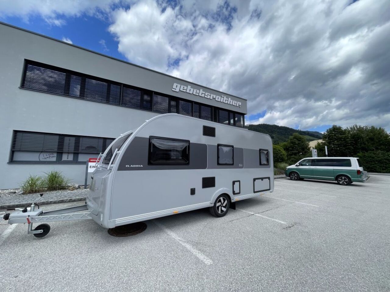 ADRIA 502 UL 60 Years Ansicht 1 für Fahrzeugdetailseite