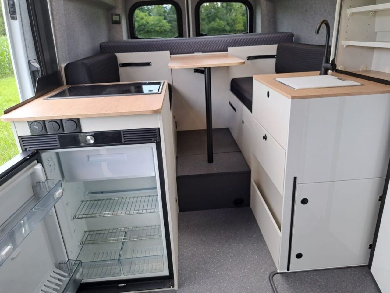SUN LIVING 60 DL Ansicht 13 für Fahrzeugdetailseite