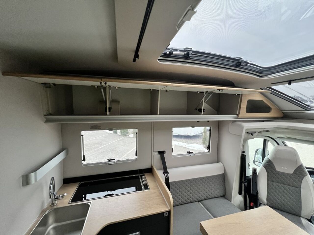 ADRIA 670 DL 60 Years -Abverkaufsstück Ansicht 18 für Fahrzeugdetailseite