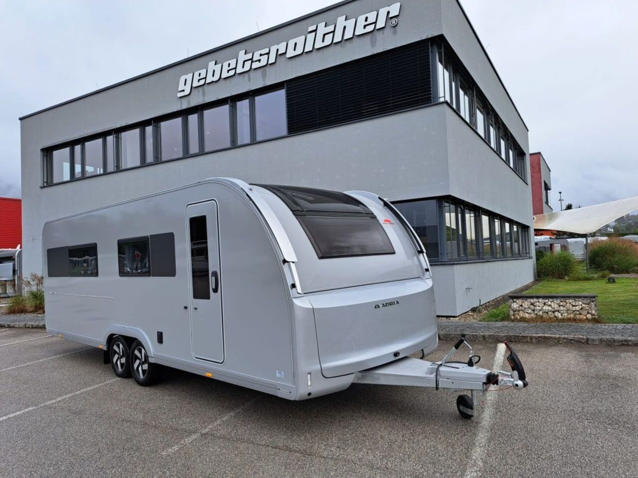 ADRIA 663 HT - ab Euro 48.340,-- Ansicht 1 für Fahrzeugdetailseite