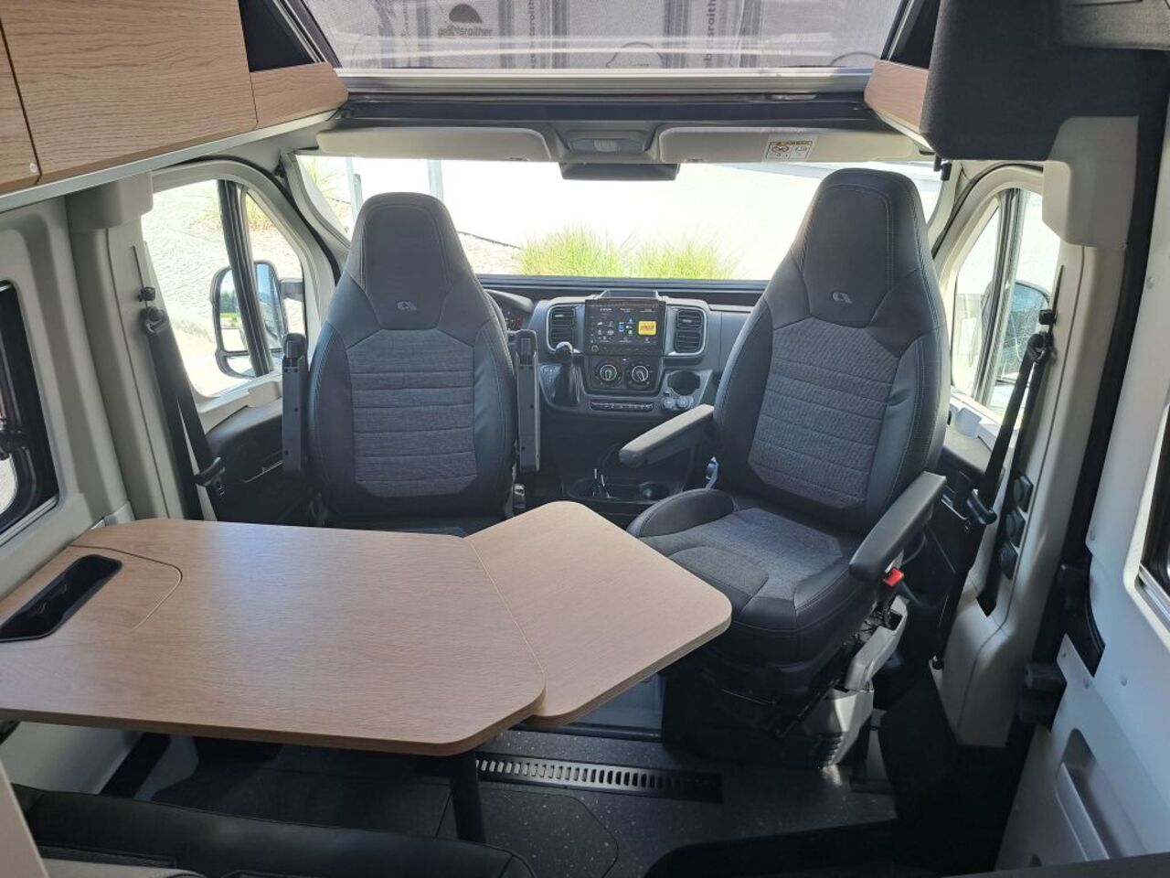 ADRIA 640 SGX 60 Years Ansicht 20 für Fahrzeugdetailseite