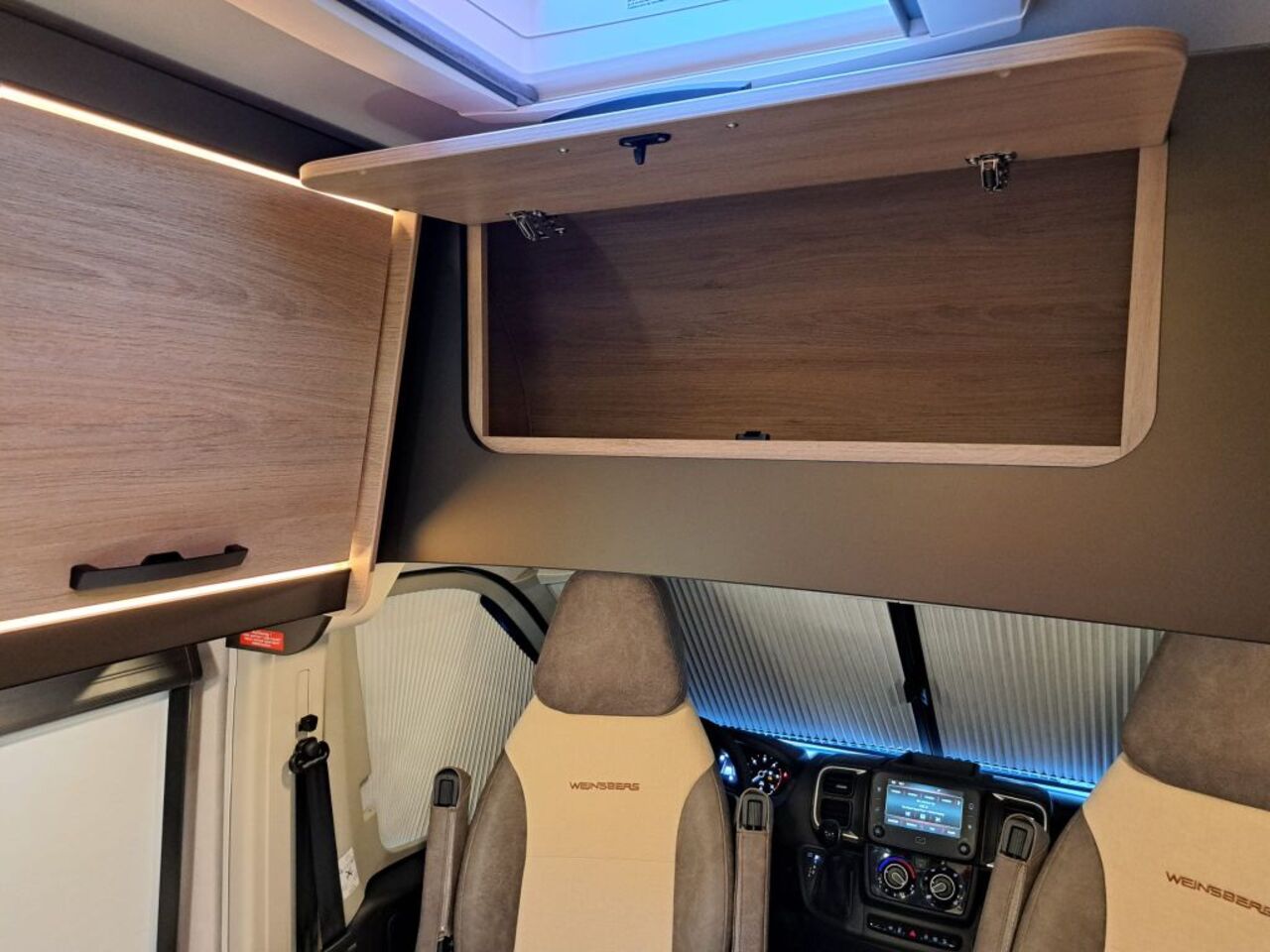 WEINSBERG 630 MEG Outlow Ansicht 11 für Fahrzeugdetailseite