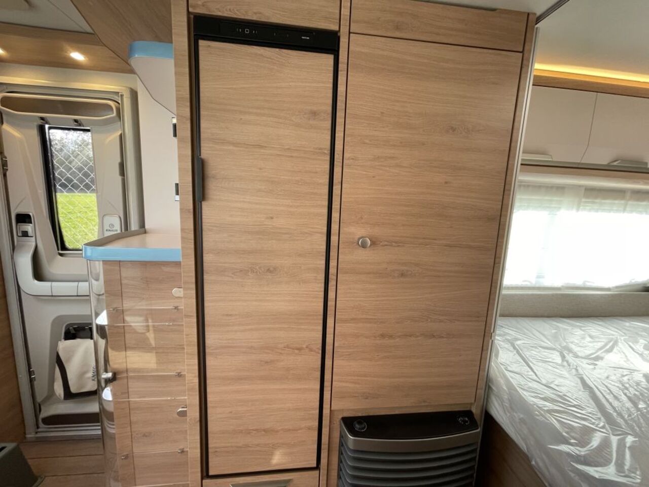 KNAUS 580 UF Black Selection Ansicht 13 für Fahrzeugdetailseite