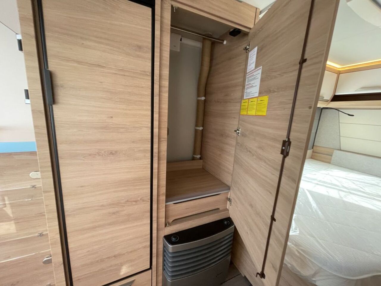 KNAUS 580 UF Black Selection Ansicht 14 für Fahrzeugdetailseite