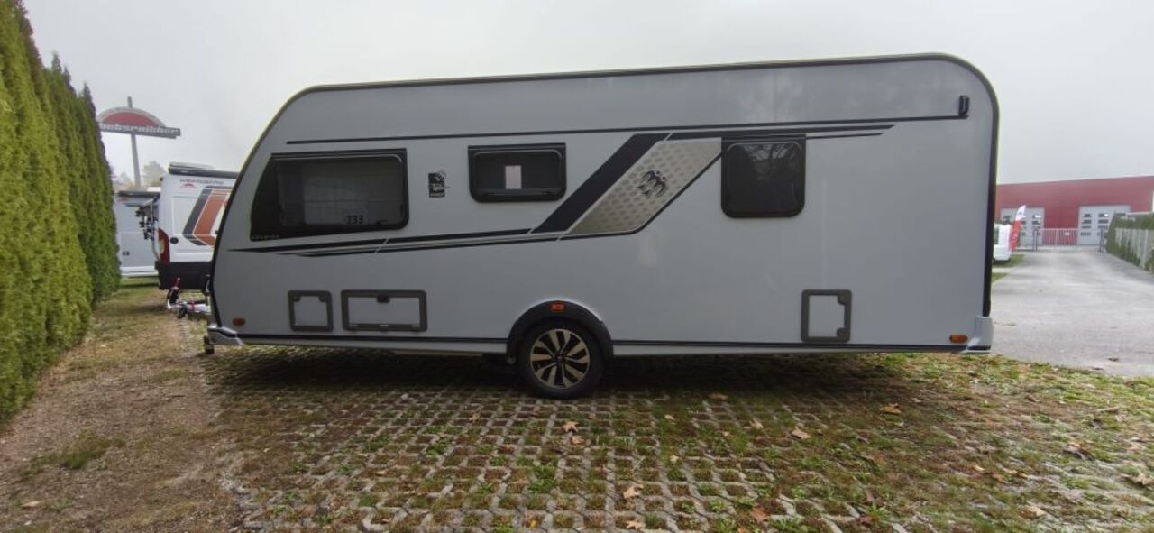 KNAUS 580 UF Black Selection Ansicht 4 für Fahrzeugdetailseite