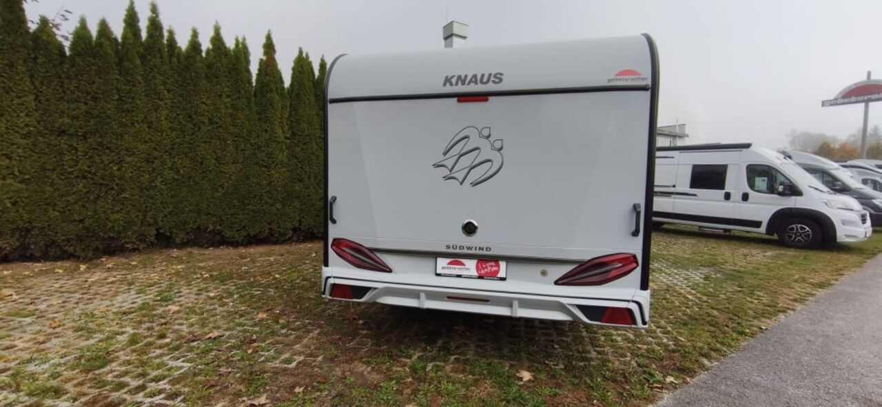 KNAUS 580 UF Black Selection Ansicht 6 für Fahrzeugdetailseite