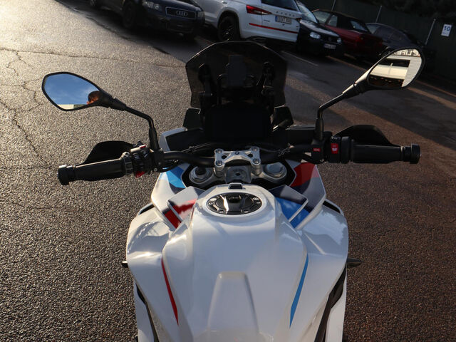 BMW S 1000 XR M Paket Dynamik-/Touren-Paket DWA LED Ansicht 15 für Fahrzeugdetailseite