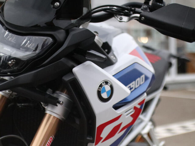 BMW F 900 GS GS Trophy Keyless Ride Schaltassi Pro. Ansicht 5 für Fahrzeugdetailseite