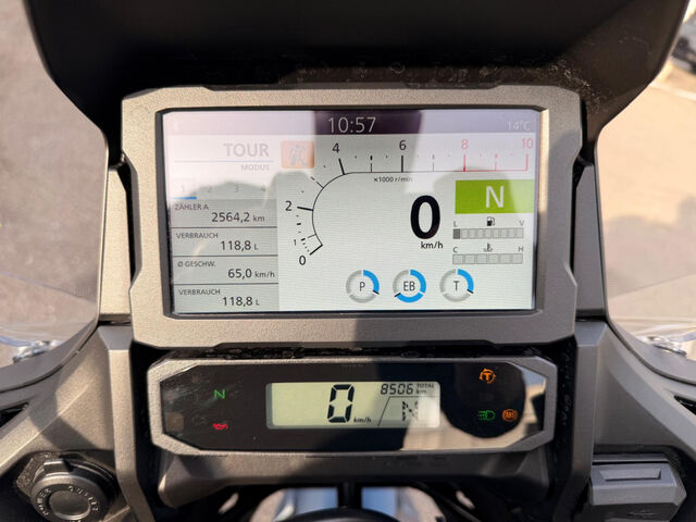 HONDA NT 1100A Top Zustand inkl Koffer ABS Heizgriffe Ansicht 12 für Fahrzeugdetailseite