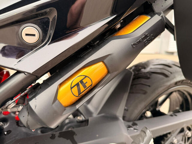 BMW F 900 XR Triple Black Aktiv-/Komfort-/Touren-Paket Ansicht 13 für Fahrzeugdetailseite