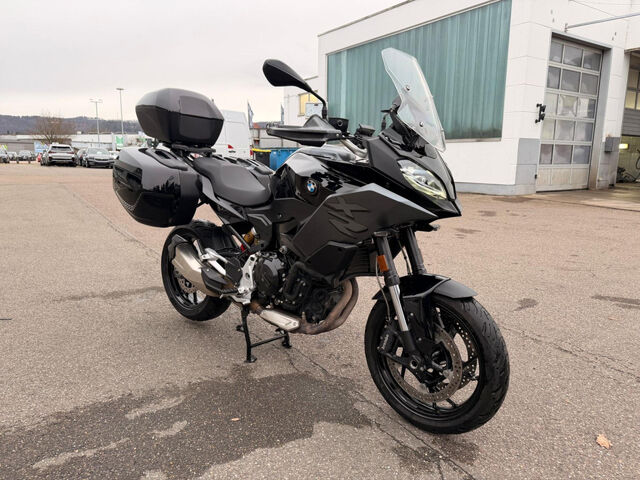 BMW F 900 XR Triple Black Aktiv-/Komfort-/Touren-Paket Ansicht 5 für Fahrzeugdetailseite