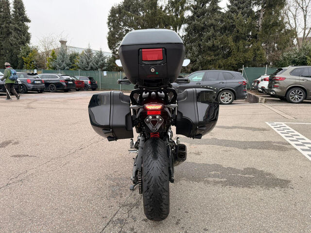 BMW F 900 XR Triple Black Aktiv-/Komfort-/Touren-Paket Ansicht 8 für Fahrzeugdetailseite