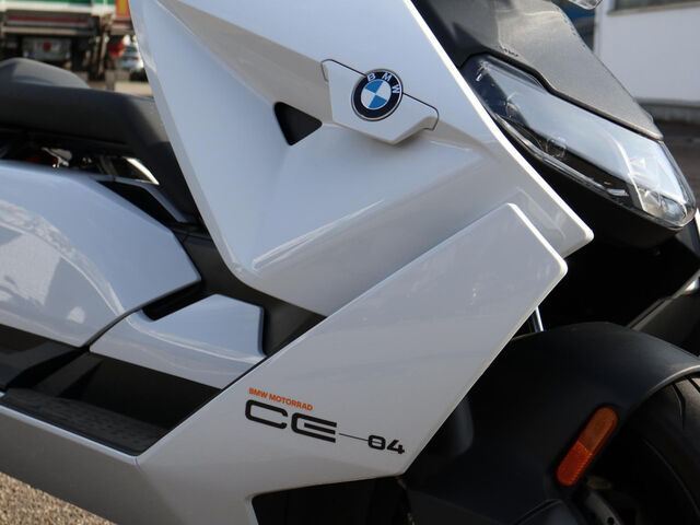 BMW CE 04 Komfort-/Dynamik-Paket Sitzhzg. ABS Pro LED Ansicht 9 für Fahrzeugdetailseite