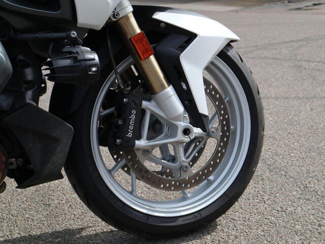 BMW R 1250 RT Radio+Audiosystem ACC LED ABS Sitzhzg. Ansicht 10 für Fahrzeugdetailseite
