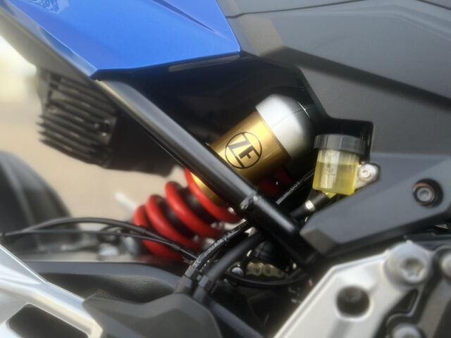 BMW F 900 R Style Sport Dynamik-/Komfort-Paket RDC ABS Ansicht 11 für Fahrzeugdetailseite