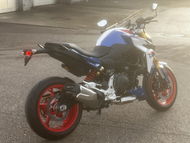 BMW F 900 R Style Sport Dynamik-/Komfort-Paket RDC ABS Ansicht 7 für Fahrzeugdetailseite