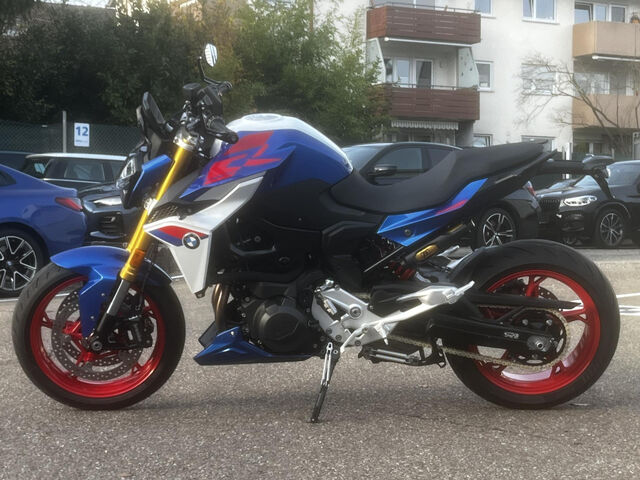 BMW F 900 R Style Sport Dynamik-/Komfort-Paket RDC ABS Ansicht 8 für Fahrzeugdetailseite