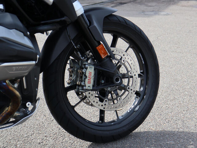BMW R 1300 GS Oil Inclusive 5/50 Sitzhzg. 4 Pakete ABS Ansicht 9 für Fahrzeugdetailseite