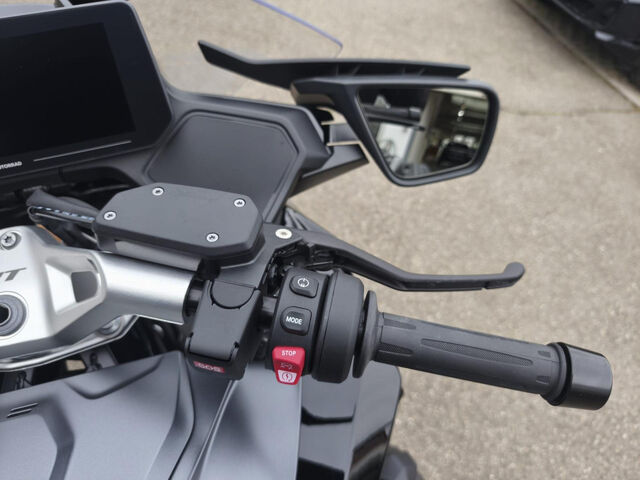 BMW R 1300 RT Triple Black Komfort-/Dynamik-/Inno-Pak Ansicht 10 für Fahrzeugdetailseite