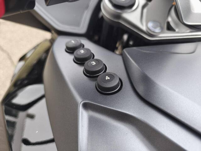 BMW R 1300 RT Triple Black Komfort-/Dynamik-/Inno-Pak Ansicht 9 für Fahrzeugdetailseite