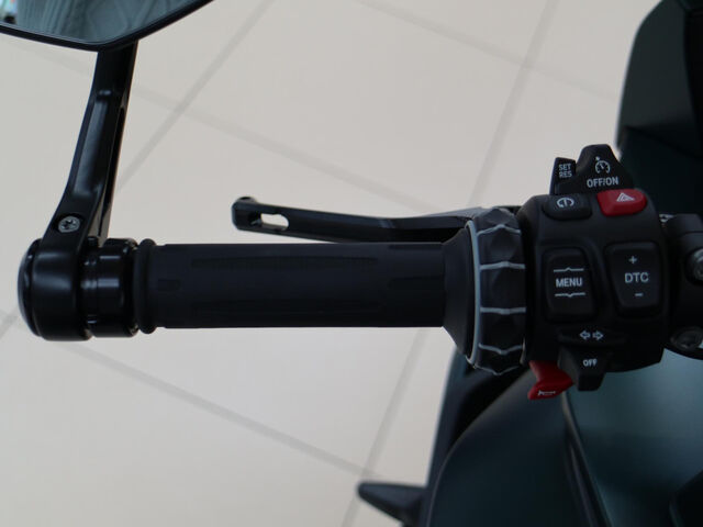 BMW M 1000 XR Lenkerendspiegel Vorbereitung Navi DTC Ansicht 14 für Fahrzeugdetailseite