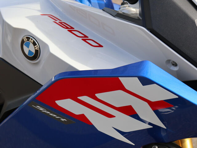 BMW F 900 XR Style Sport Dynamik-/Komfort-Paket/RDC Ansicht 9 für Fahrzeugdetailseite