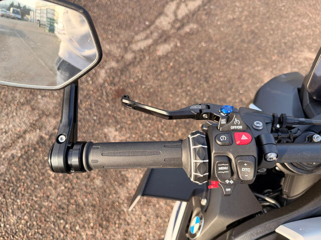 BMW M 1000 R Heizgriffe RDC Tempomat Sozius-Paket ABS Ansicht 14 für Fahrzeugdetailseite