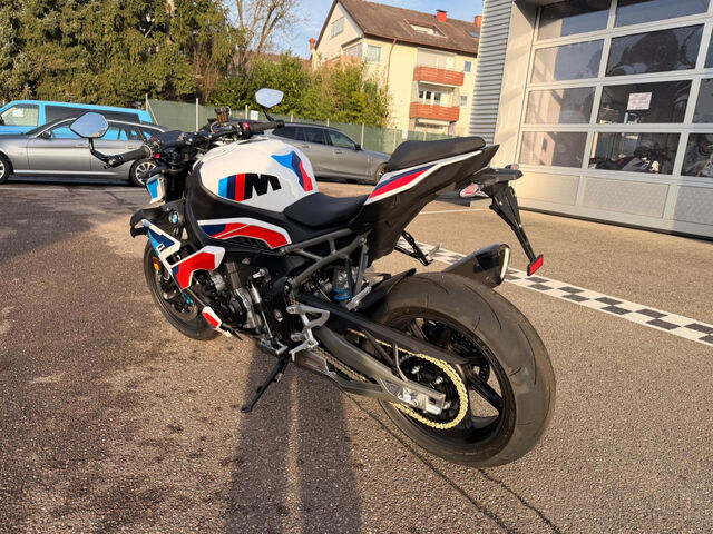 BMW M 1000 R Heizgriffe RDC Tempomat Sozius-Paket ABS Ansicht 6 für Fahrzeugdetailseite