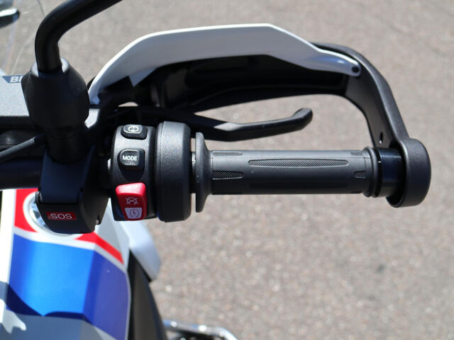 BMW R 1300 GS Trophy 5 Pakete/Fahrmodi-/Schaltassi Pro Ansicht 15 für Fahrzeugdetailseite