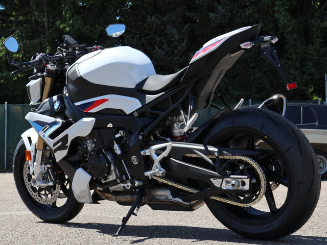 BMW S 1000 R M-Paket/Komfort-/Dynamik-Paket/RDC ABS Ansicht 7 für Fahrzeugdetailseite