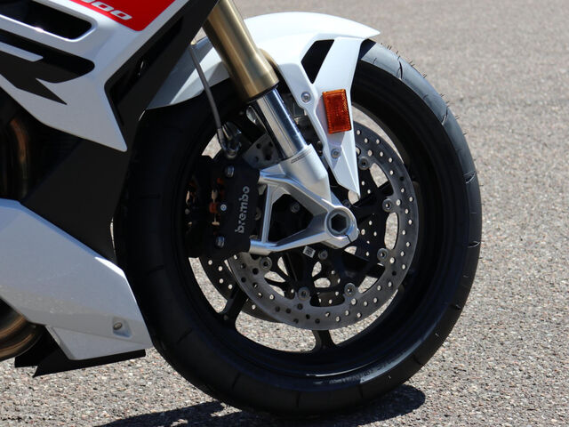BMW S 1000 R M-Paket/Komfort-/Dynamik-Paket/RDC ABS Ansicht 9 für Fahrzeugdetailseite
