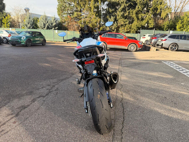 BMW M 1000 XR ABS Pro Lenkerspiegel Vorbereit. Navi Ansicht 8 für Fahrzeugdetailseite