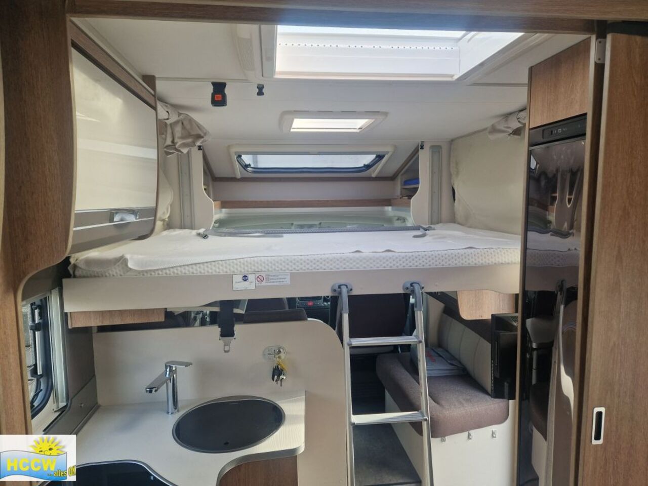 DETHLEFFS T 7017 EB 160 PS / Hubbett / SAT & TV Ansicht 10 für Fahrzeugdetailseite