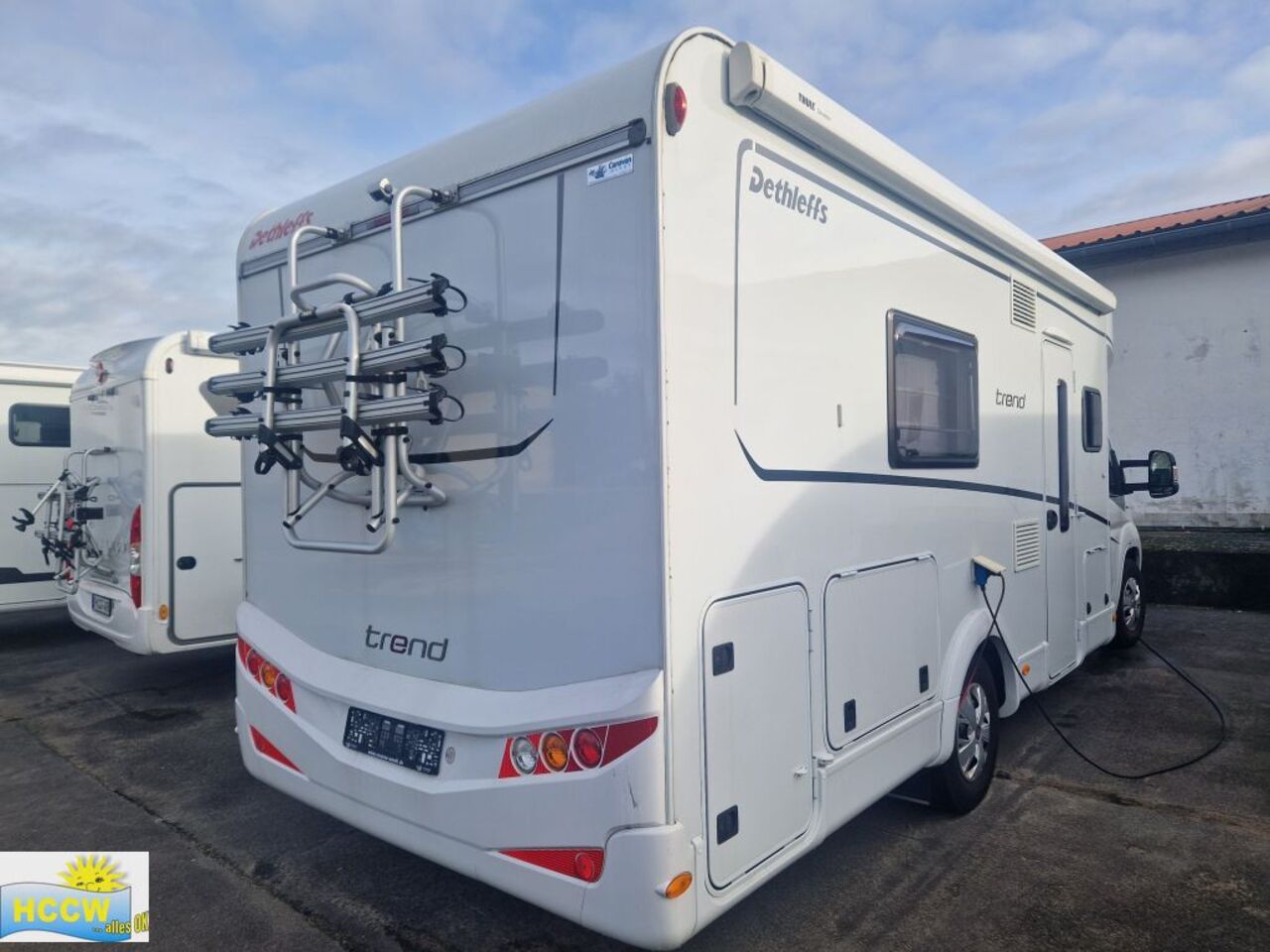 DETHLEFFS T 7017 EB 160 PS / Hubbett / SAT & TV Ansicht 4 für Fahrzeugdetailseite