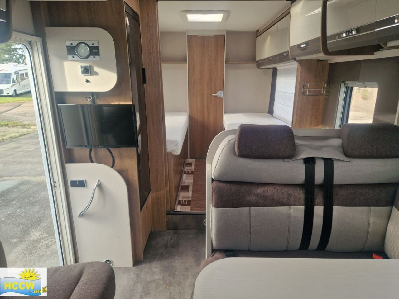 DETHLEFFS T 7017 EB 160 PS / Hubbett / SAT & TV Ansicht 7 für Fahrzeugdetailseite