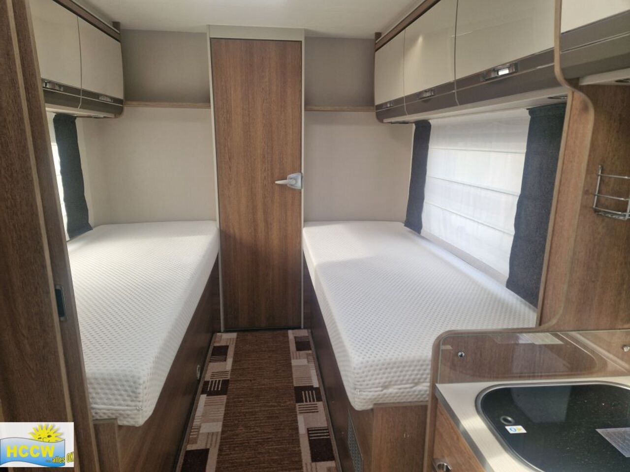 DETHLEFFS T 7017 EB 160 PS / Hubbett / SAT & TV Ansicht 9 für Fahrzeugdetailseite